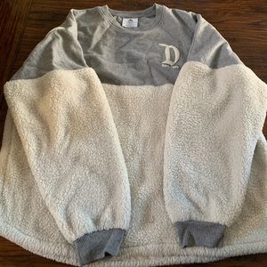Disneyland Resort Sherpa Sweatshirt -XXL